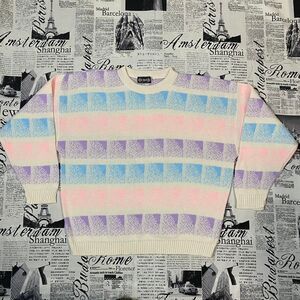 Eckos Women's pastel pink purple blue striped sweater vintage 80s